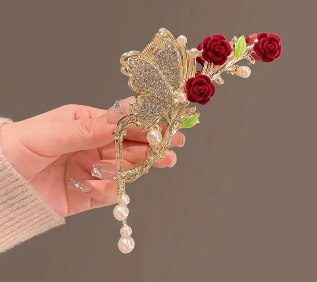 Enchanting Hair Accessories: Vintage-Inspired & Fruity Designs for All Occasions