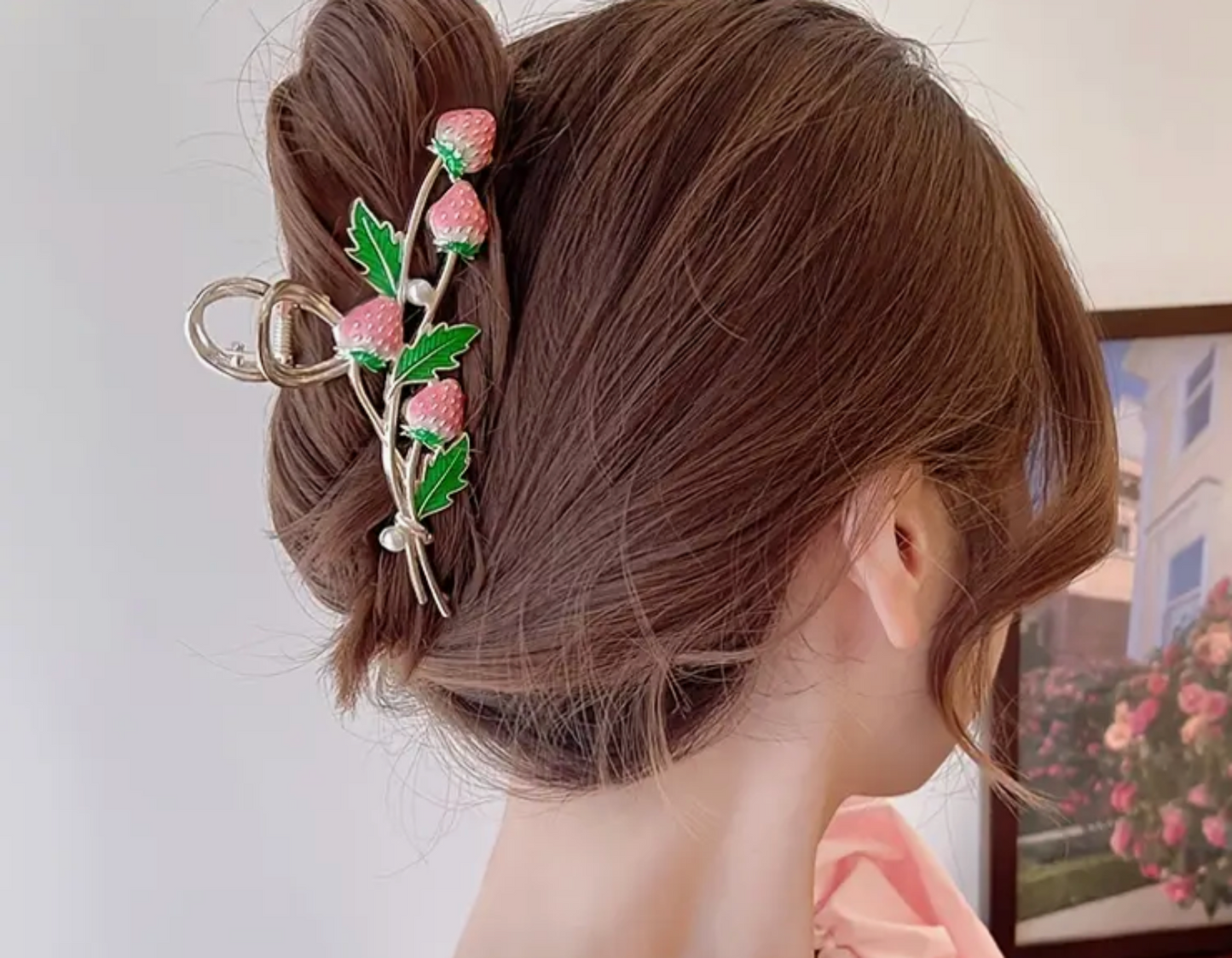 Enchanting Hair Accessories: Vintage-Inspired & Fruity Designs for All Occasions